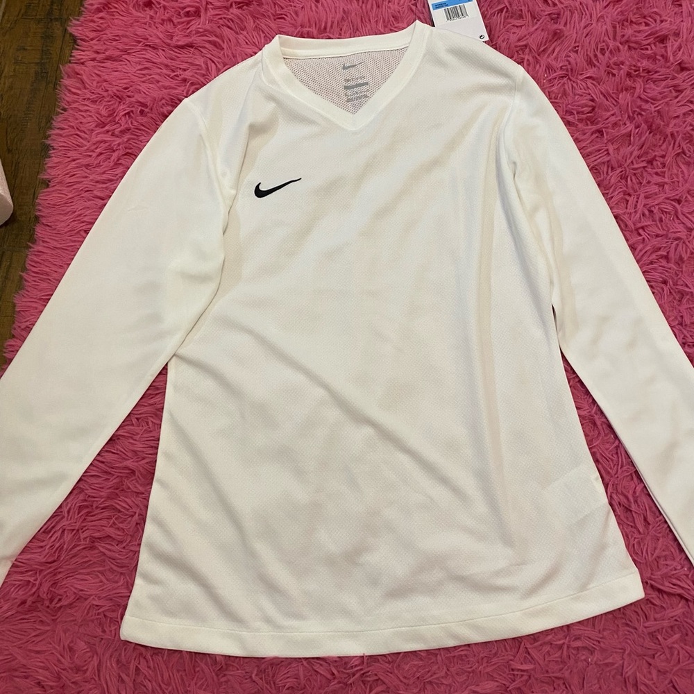 Women’s Nike Shirt